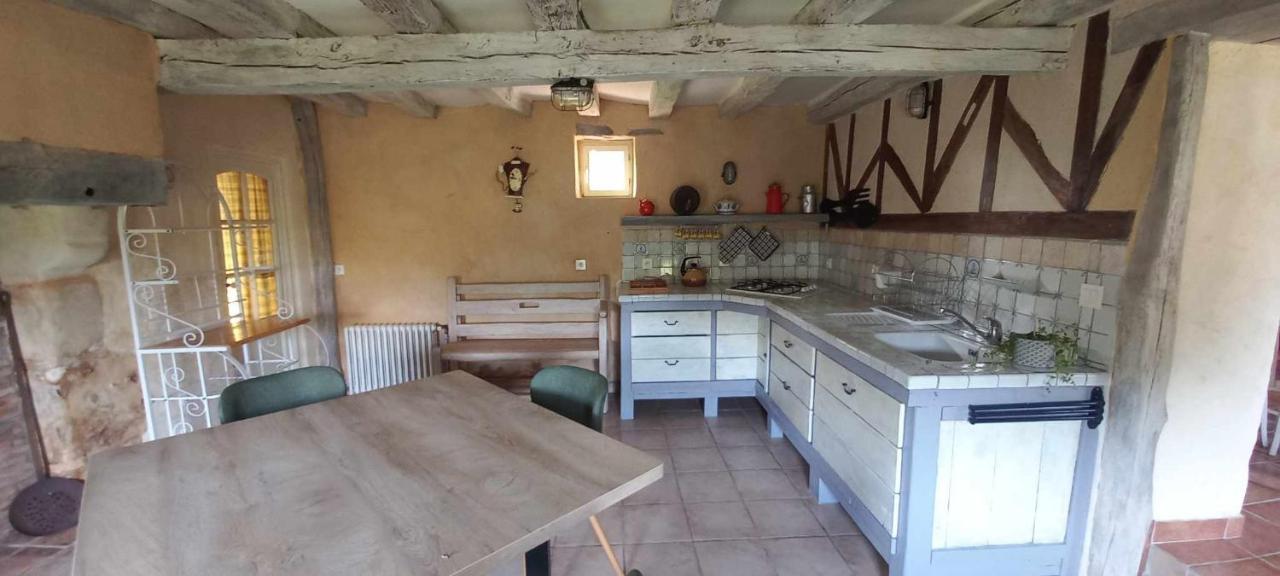 Gite Les Toisnieres Marigne-Laille Exterior photo